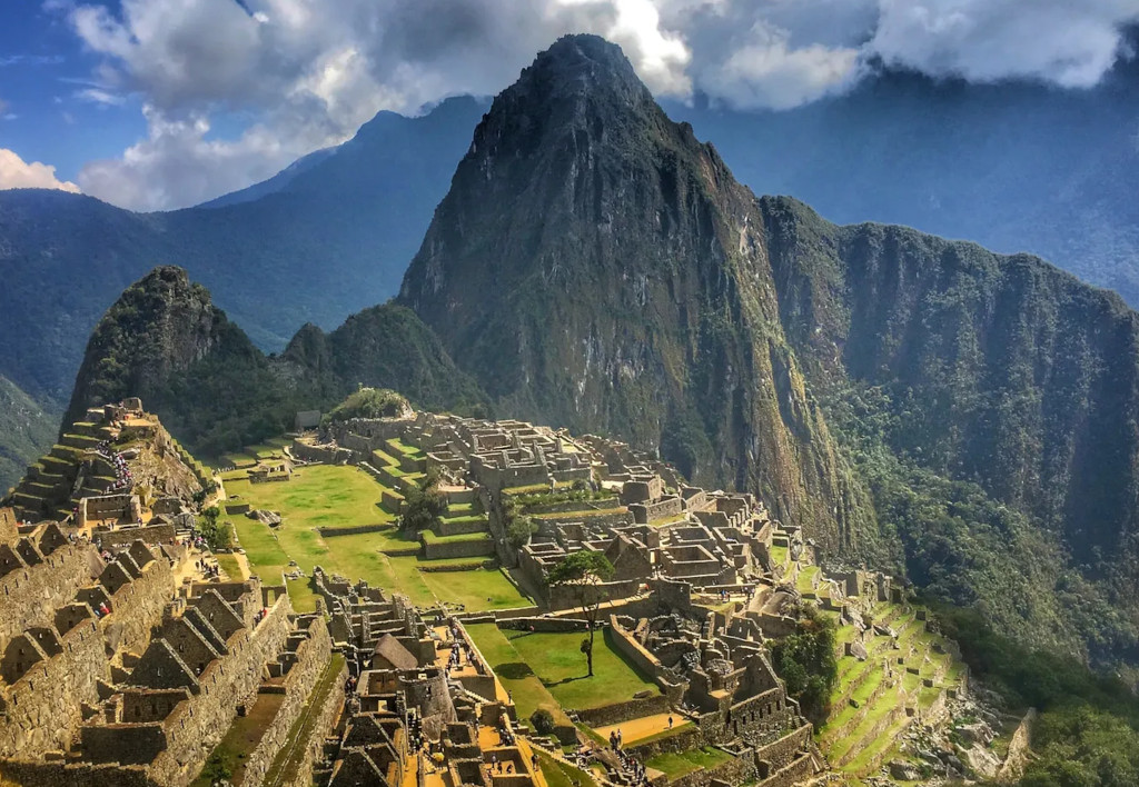 Get from Lima to Machu Picchu