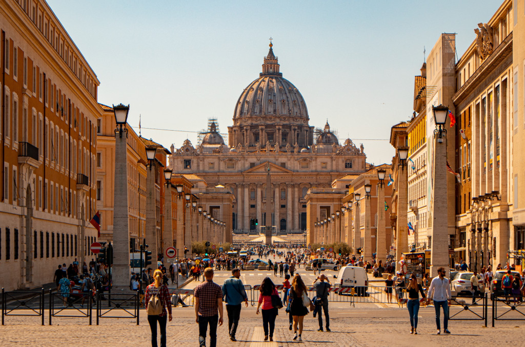 How to skip the line at the Vatican?